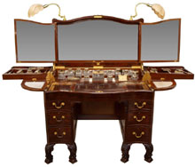 An extraordinary circa-1930 “Beau Brummel” dressing table with 30-piece Art Deco silver and cut glass vanity set produced by Goldsmiths & Silversmiths Co. Ltd., London. Estimate $20,000-$25,000. Austin Auction image.