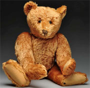 Steiff apricot center-seam bear, circa 1905, 28 in., excellent original condition. Est. $15,000-$20,000. Morphy Auctions image.